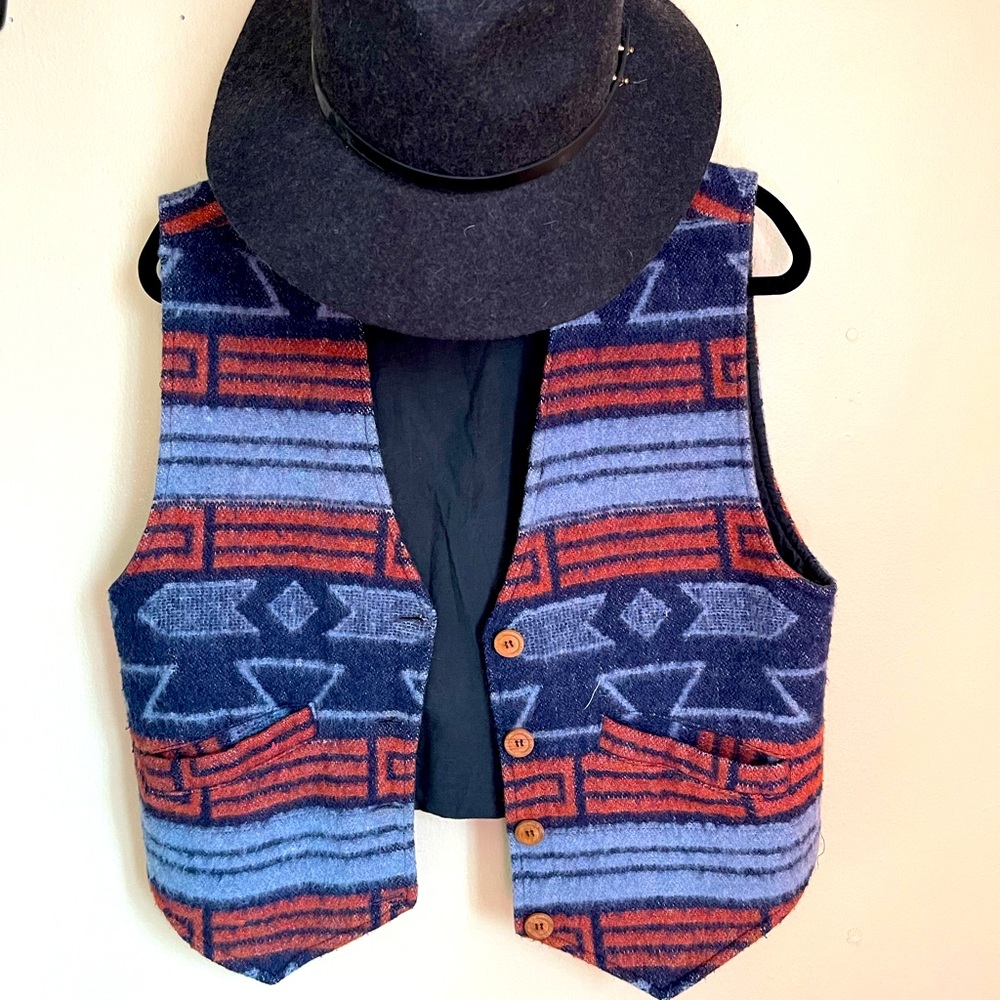 ✿ Aztec Vest ✿